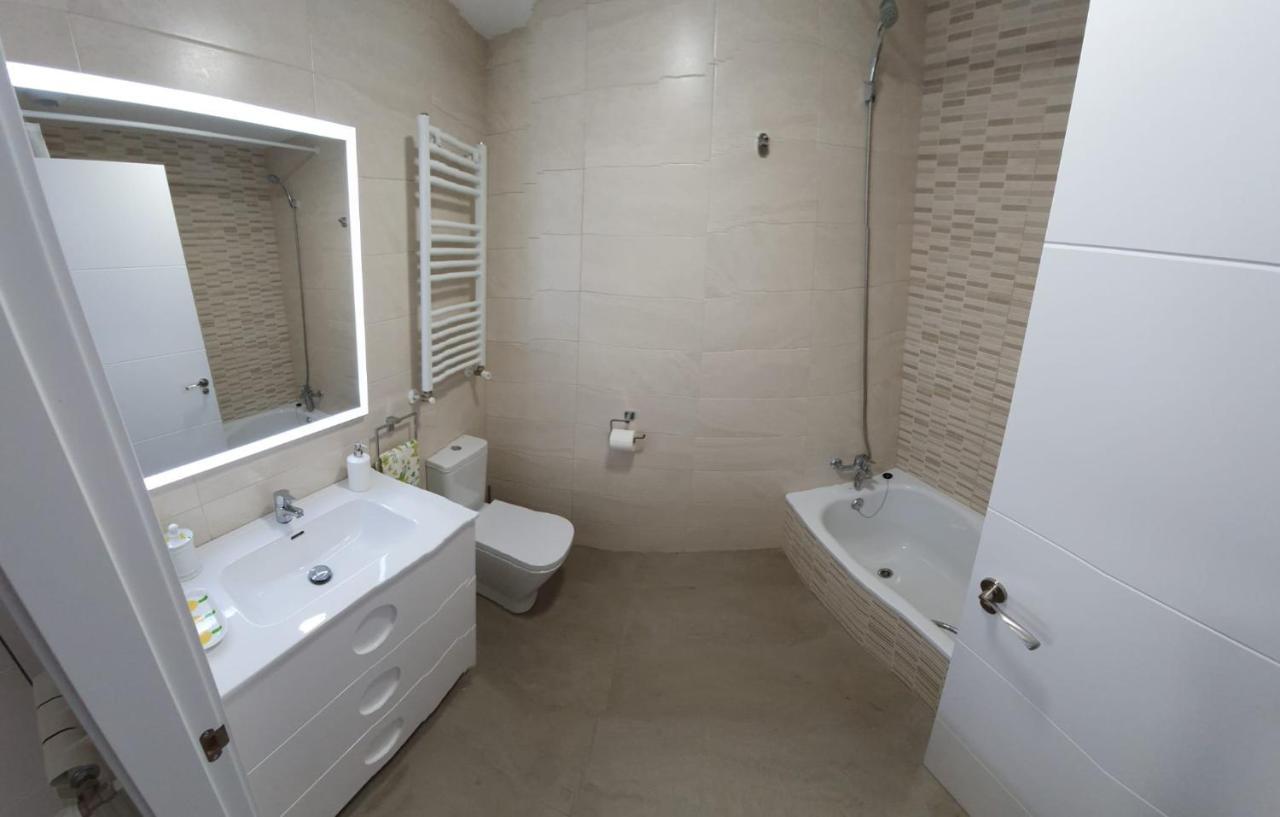 Apartamento 3 Habitaciones Miramar, Luanco Exteriör bild